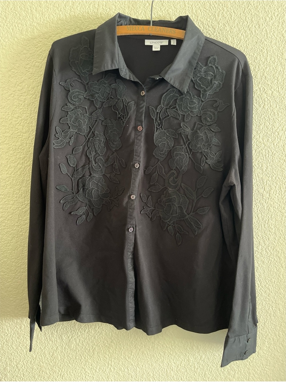 Chicos Black Lace Button Down Women’s Size XL Chicos 3